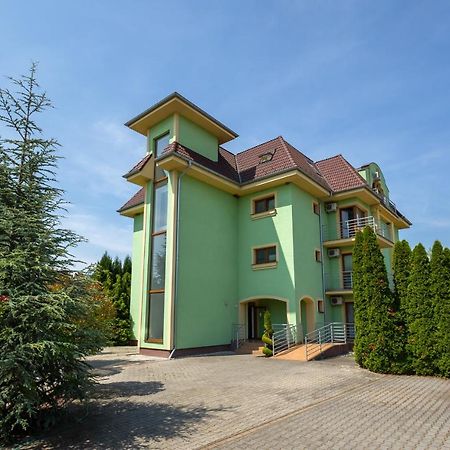 Pensionbb Veľký Meder Dış mekan fotoğraf
